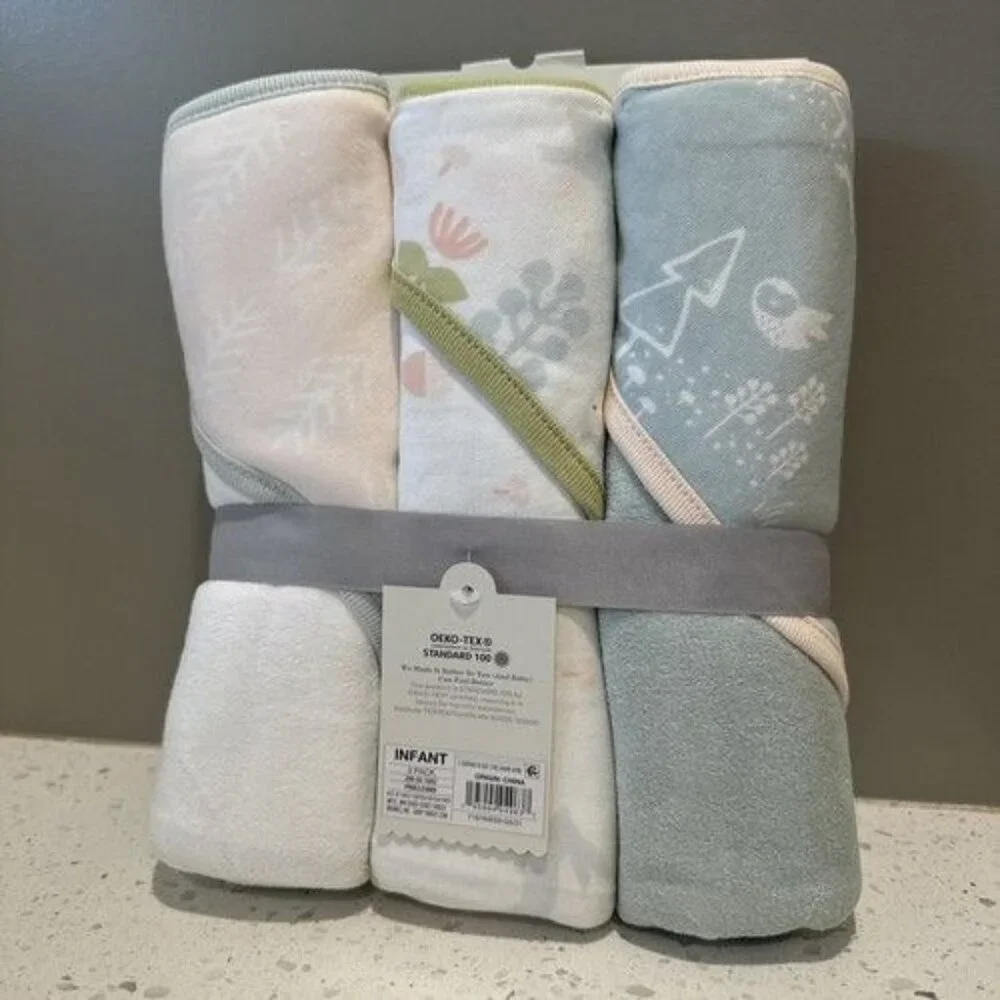 Cloud Island 3- Pack Infant hooded Towles